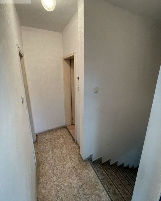 Продава се Офис в Варна, Колхозен пазар - 72 кв.м за 750 €/кв.м - Снимка #2