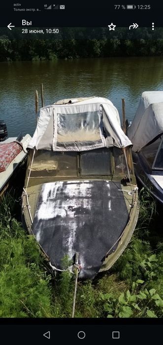 Продам гараж с моторной лодкой.