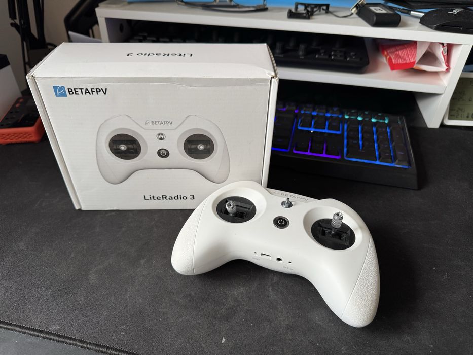 Telecomanda FPV BetaFPV Literadio 3 ELRS