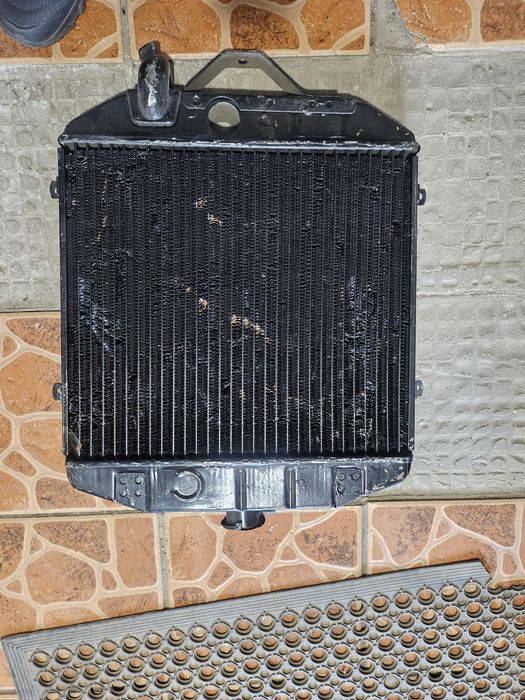 Продам медный радиатор москвич 408