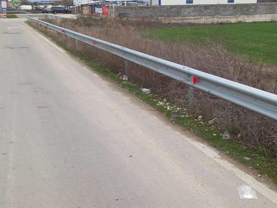 Продава се Парцел в с. Труд, Област Пловдив - 5700 кв.м за 50 €/кв.м - Снимка #3