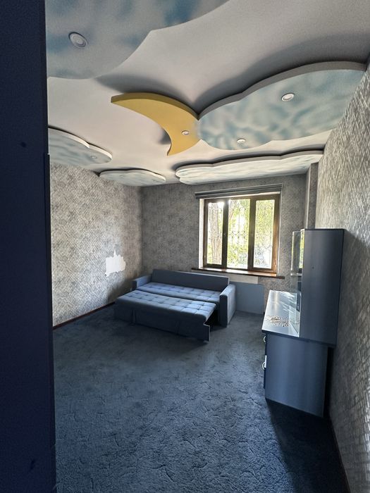 Продается 3ком квартира высокопотолочка в центре 72м2