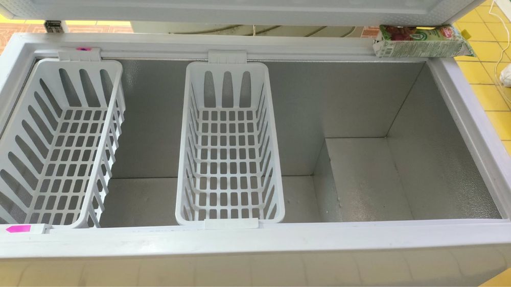 Продам морозильник Бирюса