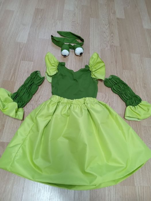 Costum broscuță vârstă 5-6 ani