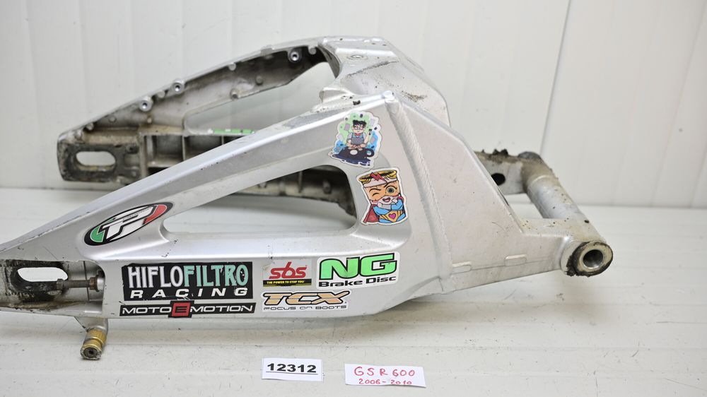 Bascula Spate Suzuki GSR 600 2006 - 2010