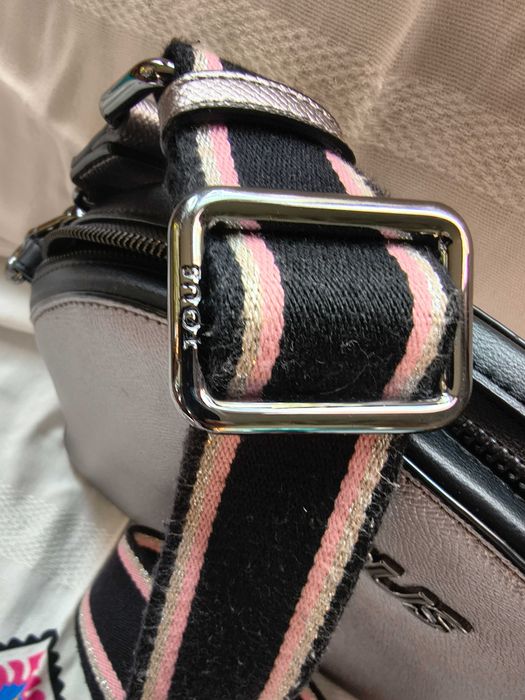 Дамски чанти Tous, Armani Jeans, Tod's