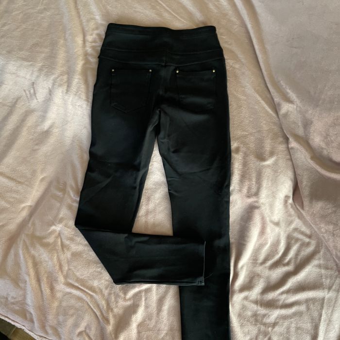 Дамски черен клин Taily Weijl