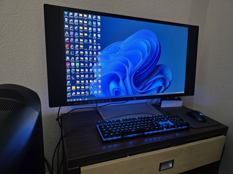 Мониторы HP 32 дюйма 2К разрешение