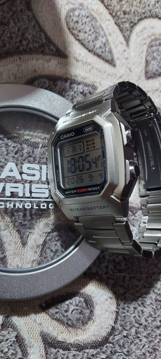 Часовник Casio W 800 H специано издание