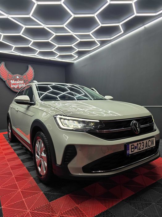 Volkswagen Taigo Life 1.0 TSI, 95 CP, manual, 2023 în garanție, cu TVA