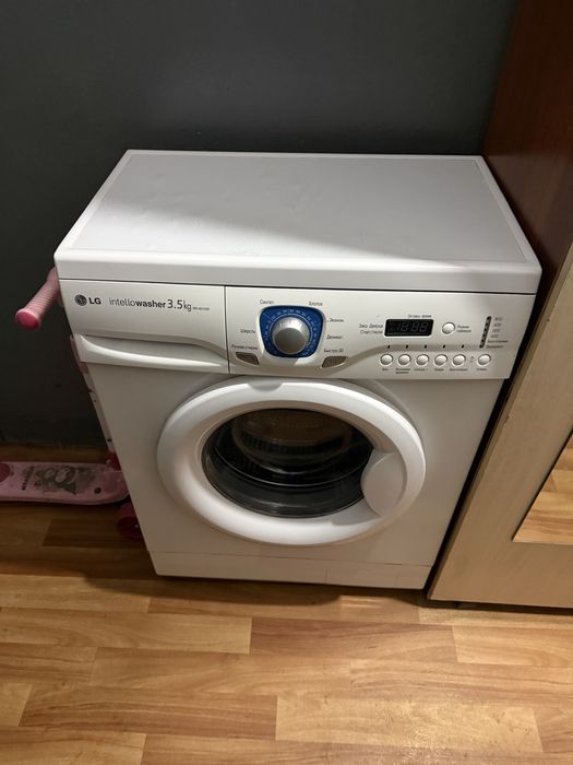 Продам стиральную машинку LG