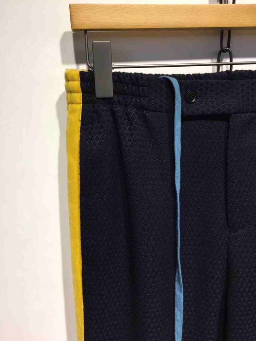 Pantalon Big in Japan, model 2026, model deosebit