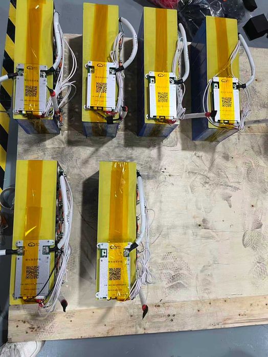Baterie Premium 2.5 kw Celule EVE LF 100 BL-BP24100 LiFePo4 25.6V