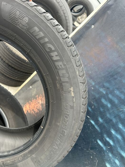 235/65/17-Michelin