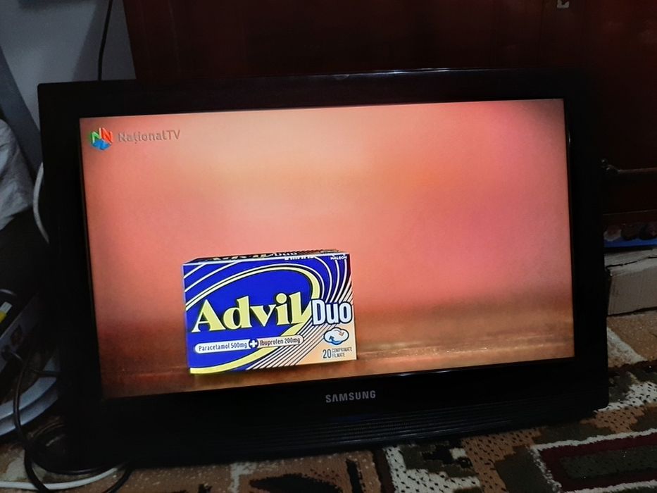 Vând TV Samsung  diagonala 67