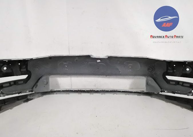 Предна броня оригинална със сензори и мивки Фолксваген / Volkswagen VW