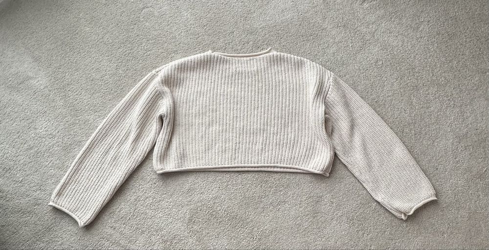 Запазен плетен бял пуловер с дълъг ръкав – 11–12 г. / увеличен