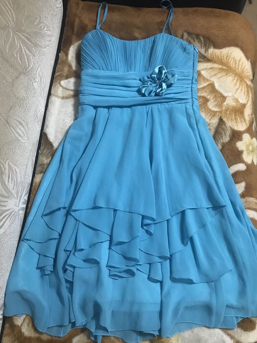 Продам платье женское