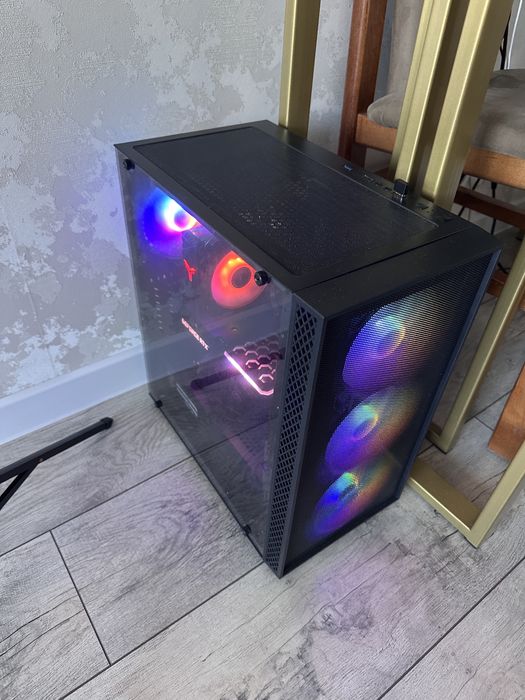 Продам игровой компьютер в сборе