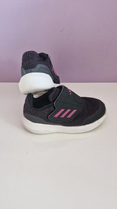 Маратонки Adidas