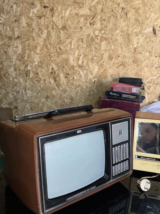 Советский раритетный мини телевизор ССР