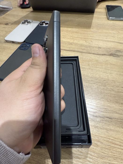 Samsung s24 ultra 12/256