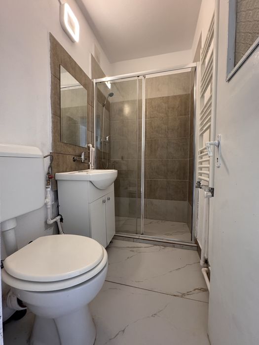 Particular vand apt 2 camere mobilat utilat complet