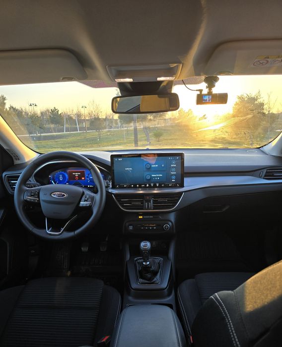 Vând Ford Focus Titanium X (2023) – 1.0 EcoBoost MHEV 125 CP