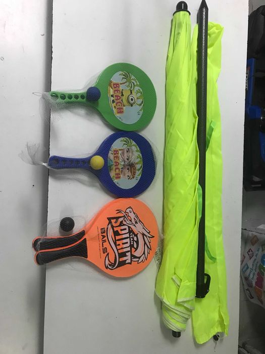 Продавам плажни артикули