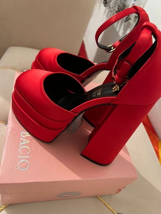 Туфли каблук мода стил