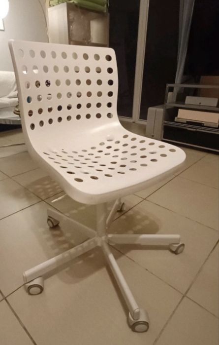 Бял Офис стол Ikea