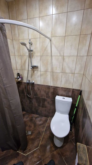 Обзаведена къща с барбекю гр. Мартен