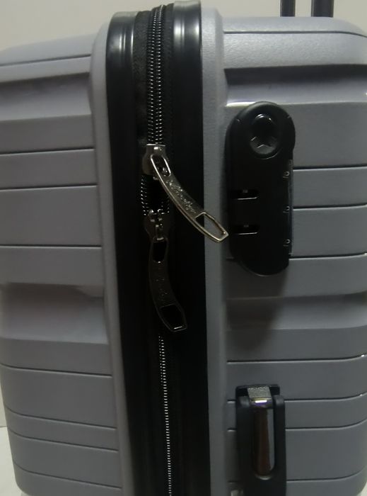 Куфари от поликарбонат /безплатна доставка/