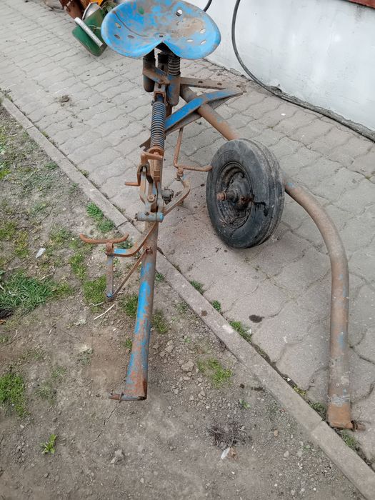 Scaun / Scaune Cositoare/ motocositoare BCS