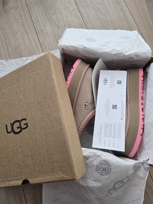 Ugg Tazz Love pink