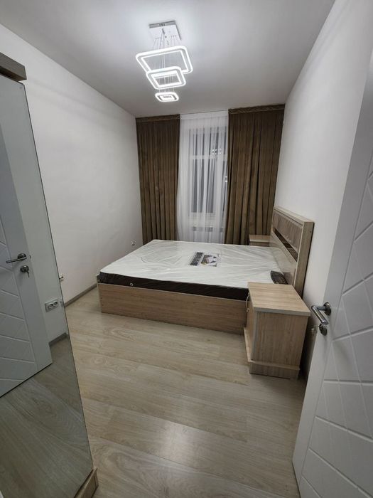 2 хонали Сагбон Голден Хаус новостройка сотилади