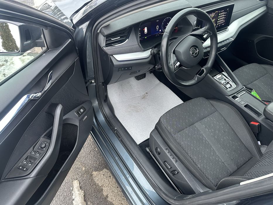 Skoda Octavia 4 Combi Style-2.0 Tdi DSG -Full Options