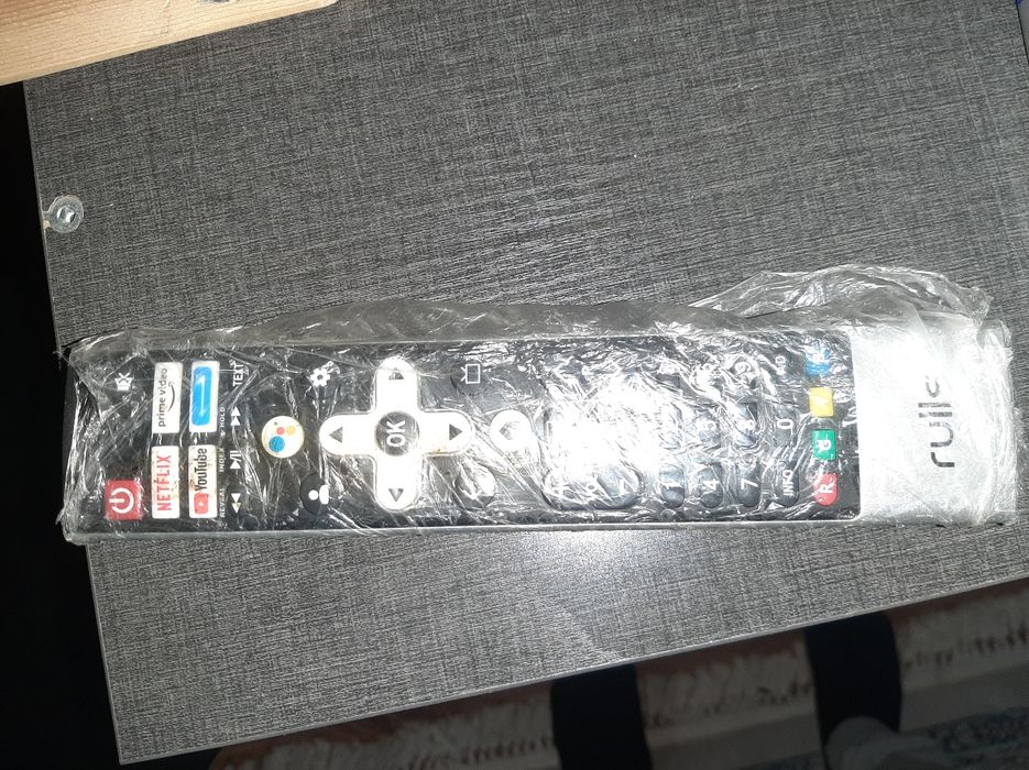 RULLS 65BQ90 QLED 4K Android 11 Google TV экран разбит