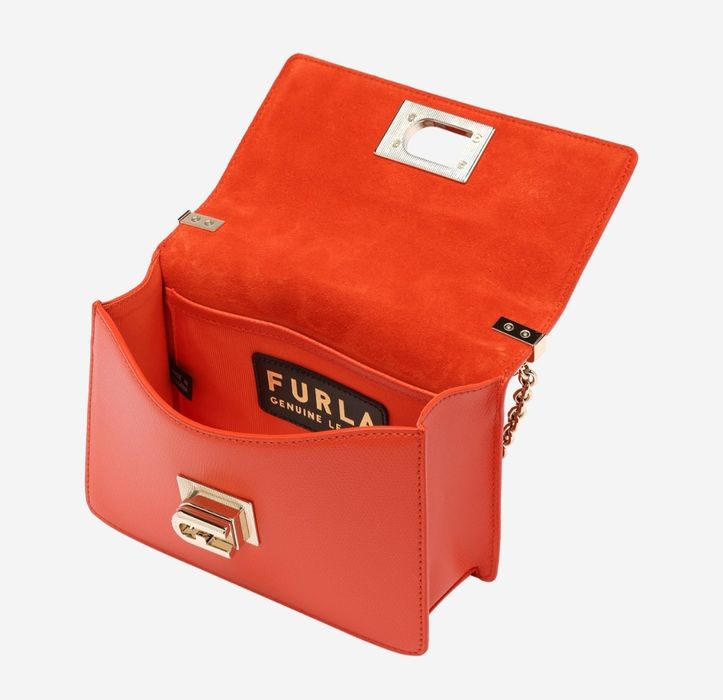 Дамска чанта FURLA