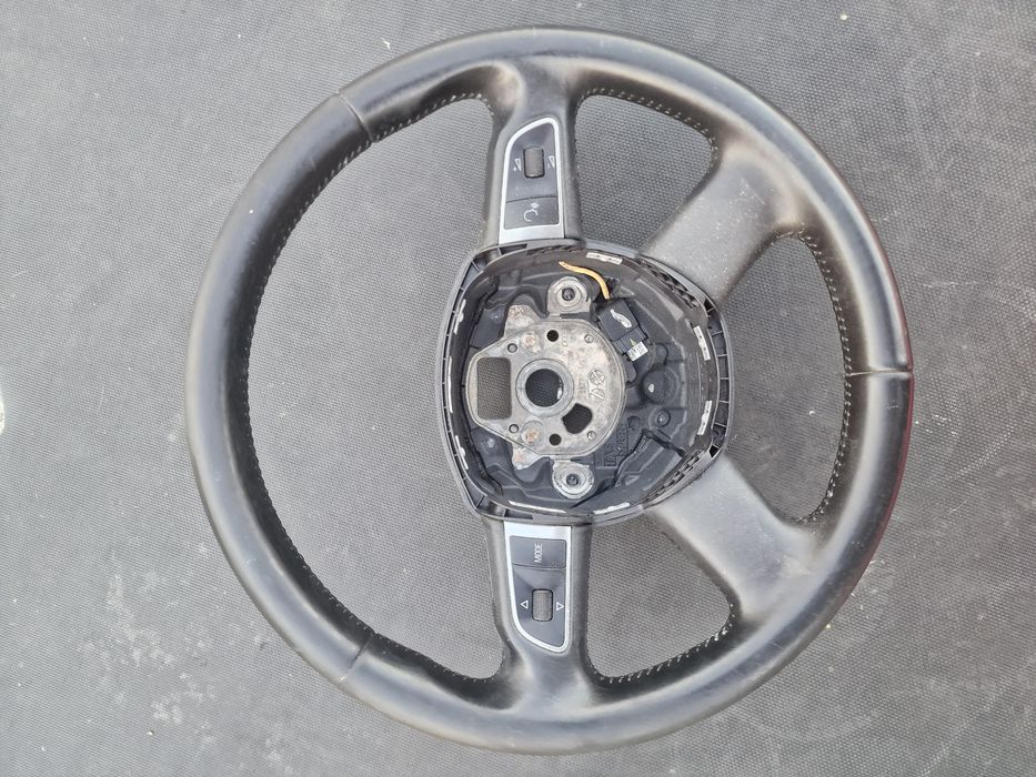 Volan Audi în condiții bune