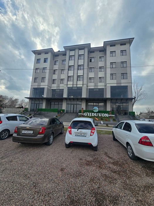 Nurafshon Shaxrida  Novastroyka KVARTIRALAR  Sotiladi KADASTRI TAYYOR