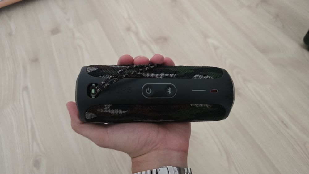 Преносима тонколонка JBL Flip 5 Camouflage