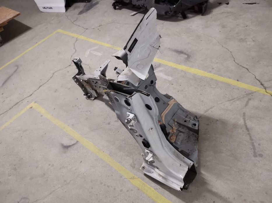 Ansamblu Caroserie Cu Lonjeron Renault Megane 4 2016 2017 2018 2019 20