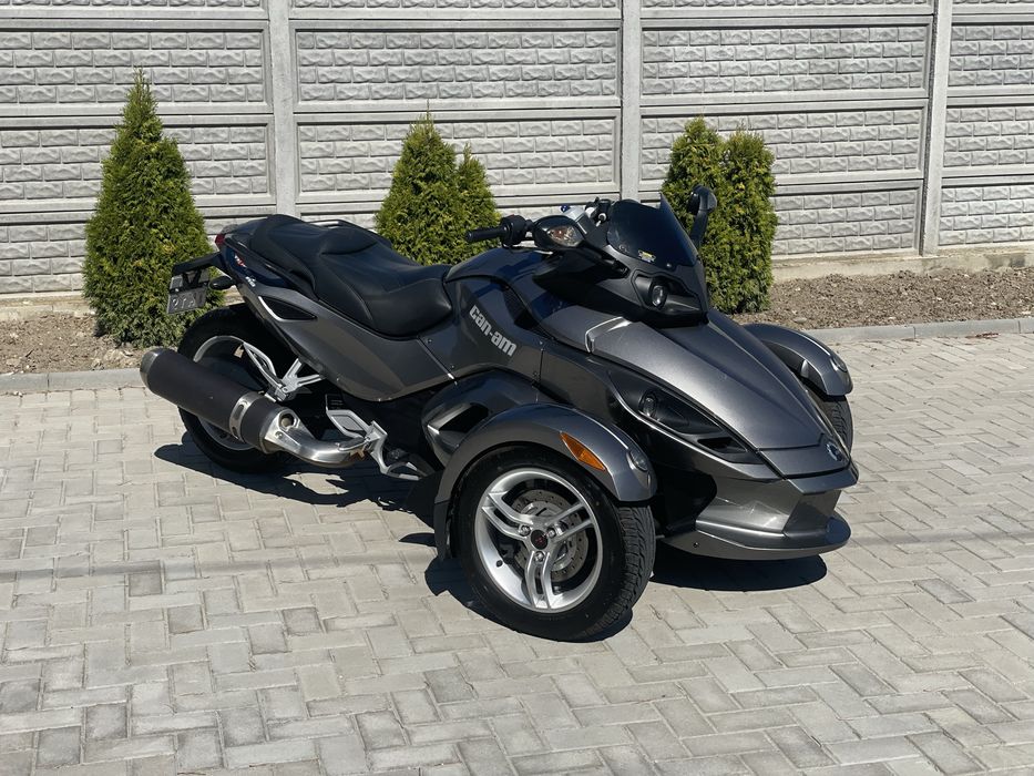 Can Am Spyder RS 2011