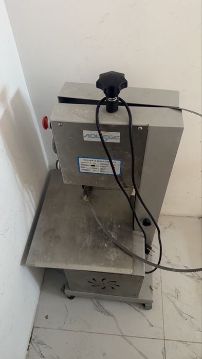 Мясной пила электрически