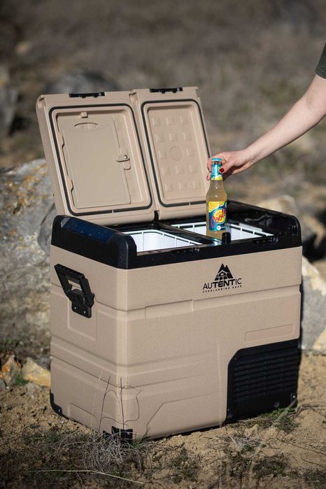 Frigider + Congelator Auto AUTENTIC pentru camping 45 / 55 litri