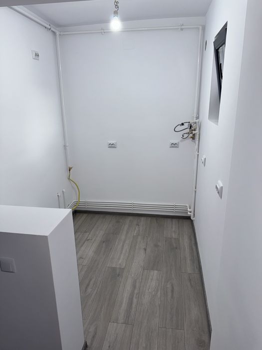 Apartament cu 2 camere la etajul 3 totul nou “ la cheie “ de vanzare