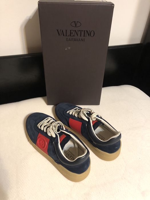 Adidasi Valentino , calitate premium , pe stoc , noi , 42