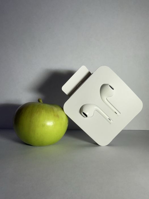 Оригинальный адаптер питания Apple + кабель + EarPods USB-C