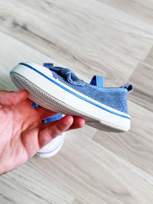 Детски обувки/маратонки/кецове